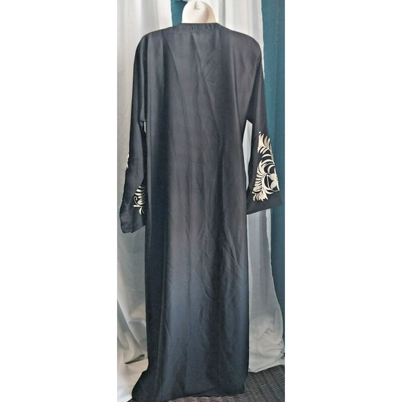AKARU Embroidery Long Sleeve Dress Abaya Medium - Picture 4 of 8
